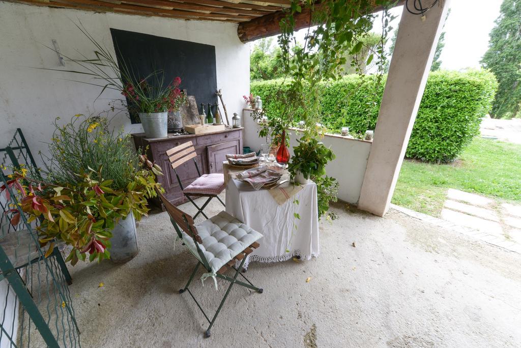 Hotel Le Vieux Platane à Cairanne Extérieur photo