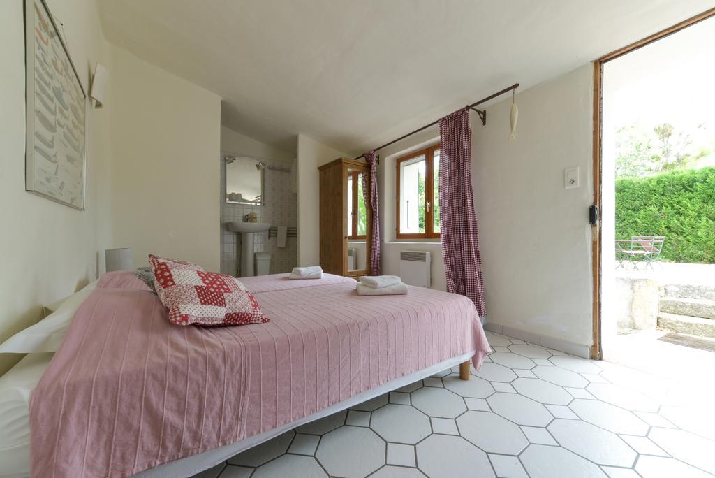 Hotel Le Vieux Platane à Cairanne Extérieur photo
